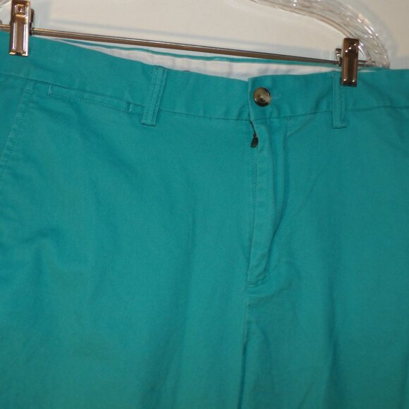 Old Navy Ultimate Slim Etroit Shorts Sz 36 - Picture 2 of 6